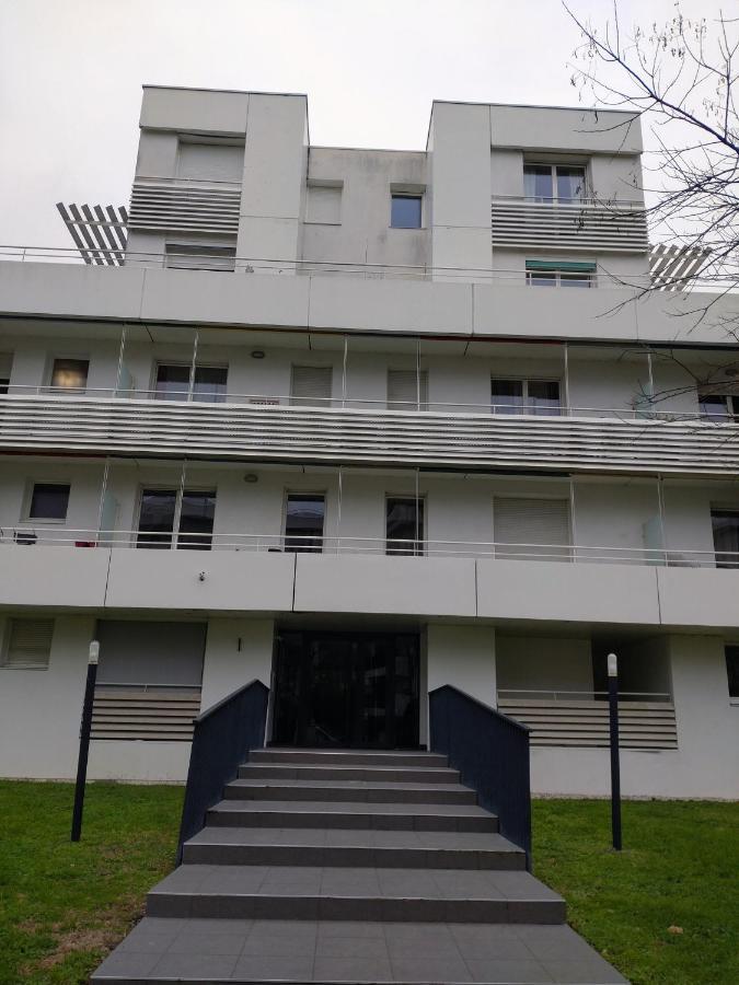 Suite Privee A Bordeaux Cauderan Bagian luar foto